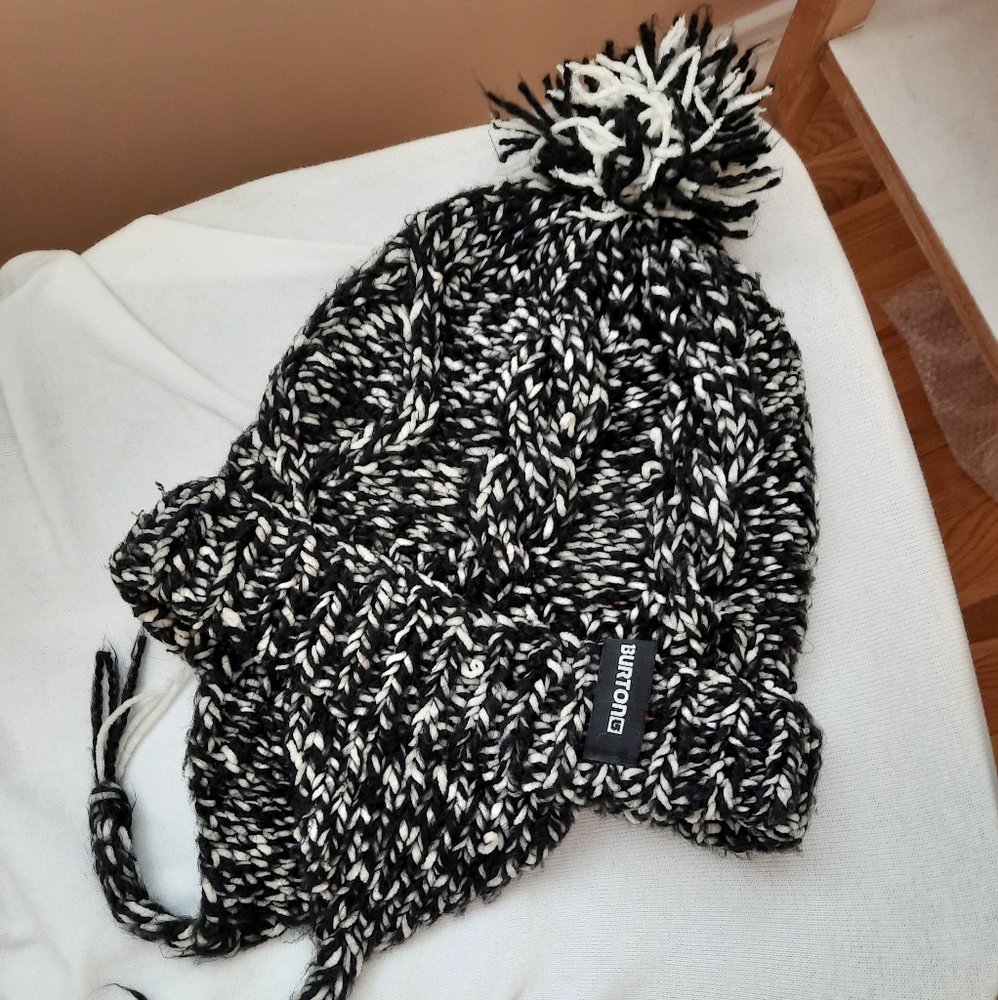 Burton knit toque
